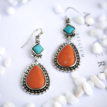 Romantic Silver Earring for Special Moments