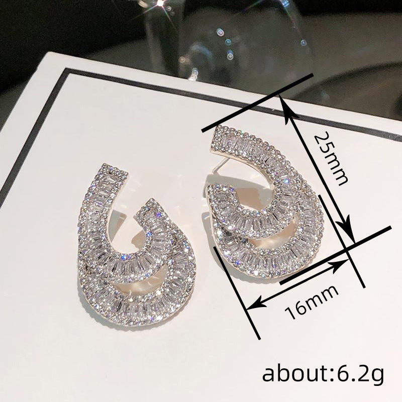 Beautiful Earring with Unique Style