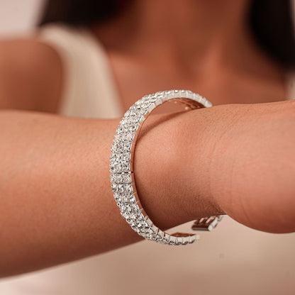 Beautiful Bracelet with Unique Style