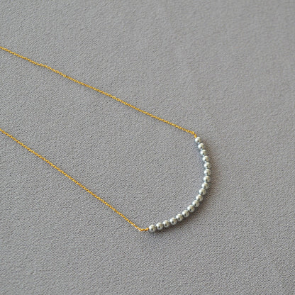 Romantic Pearl Necklace for Special Moments