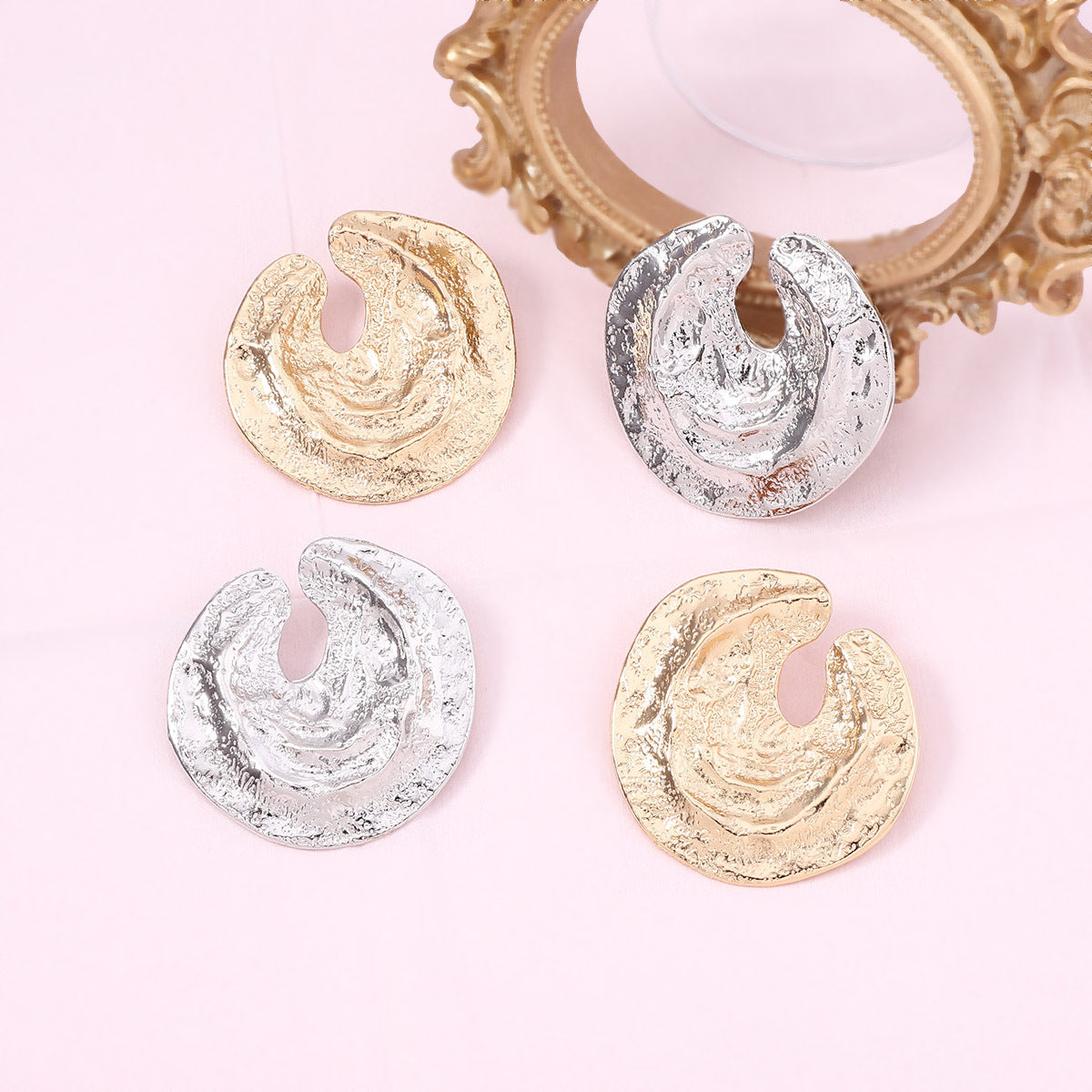 Beautiful Earring with Unique Style