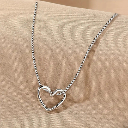 Classic Necklace with Timeless Appeal