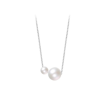 Beautiful Pearl Necklace with Unique Style