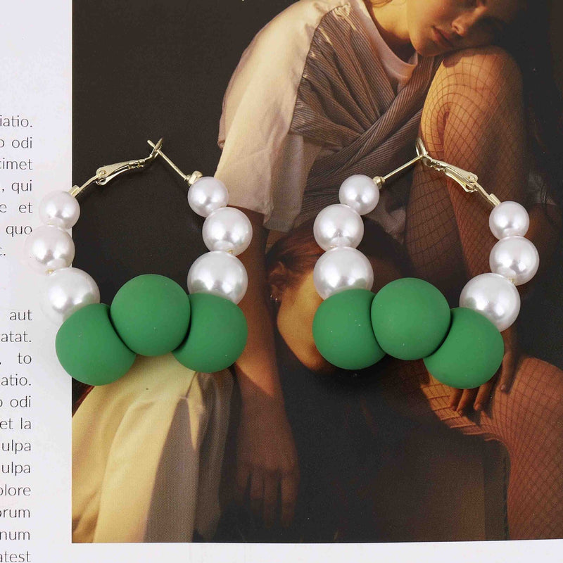 Beautiful Pearl Earring with Unique Style