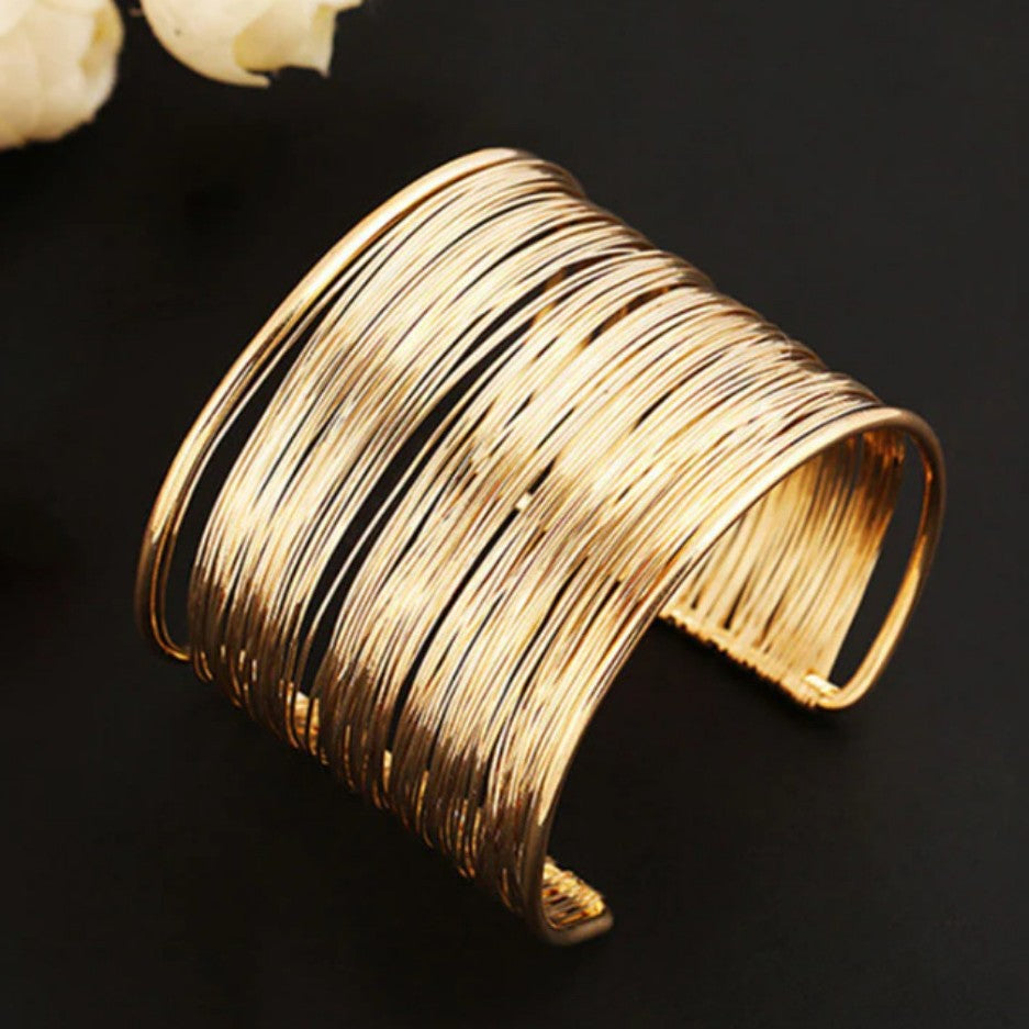 Beautiful Bracelet with Unique Style