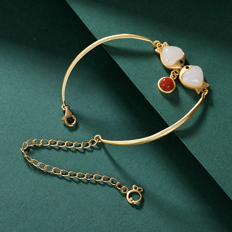 Charming Gold Bracelet for Any Occasion