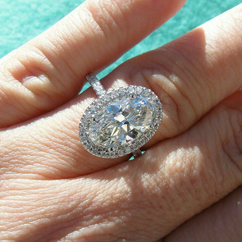 Beautiful Ring with Unique Style