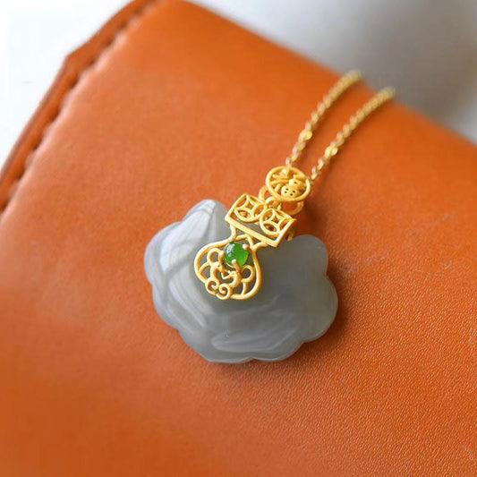 Elegant Silver Necklace for Every Occasion