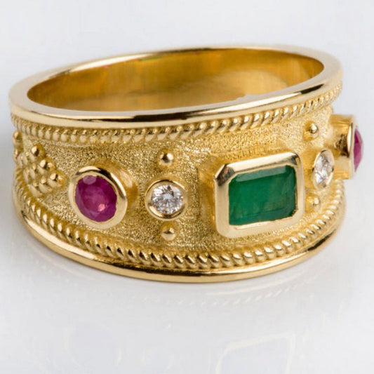 Beautiful Gold Ring with Unique Style