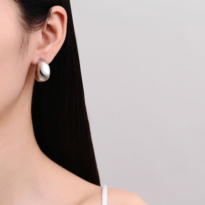 Elegant Gold Earring for Every Occasion