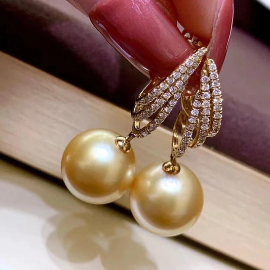 Stunning Earring for Daily Wear