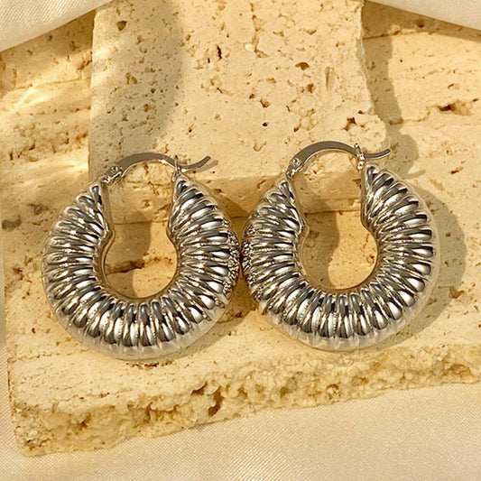 Beautiful Set with Unique Style