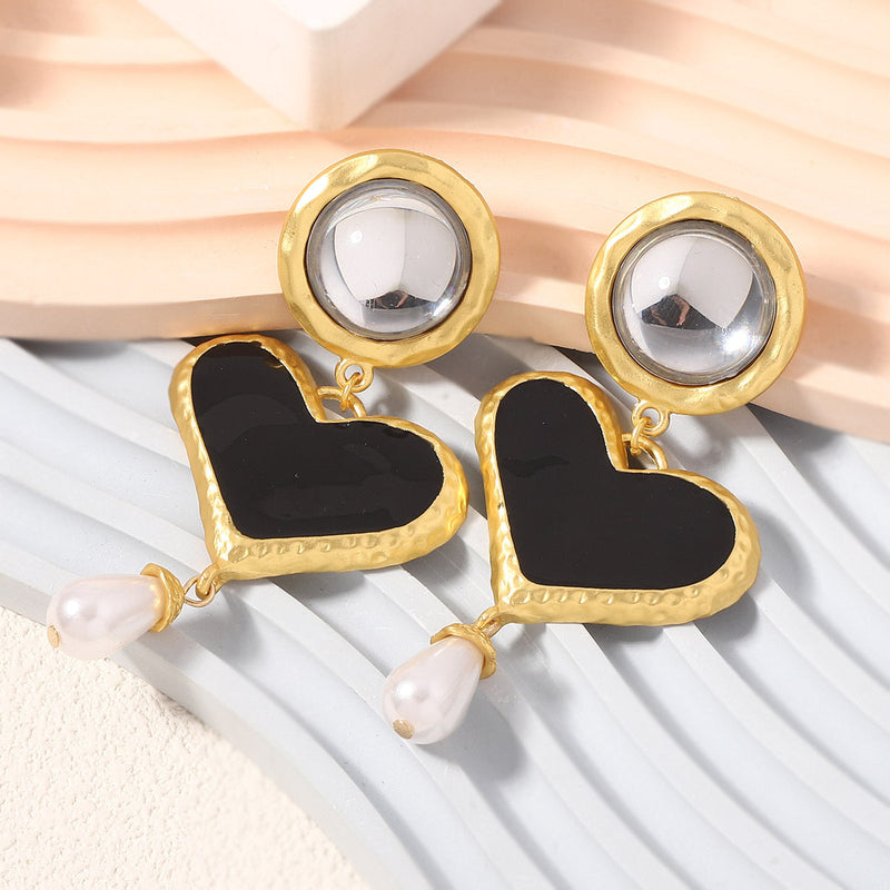 Stunning Pearl Earring for Daily Wear