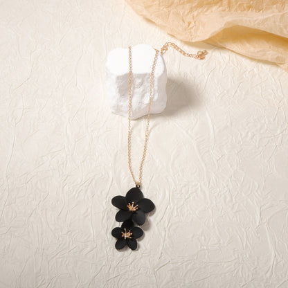 Classic Necklace with Timeless Appeal