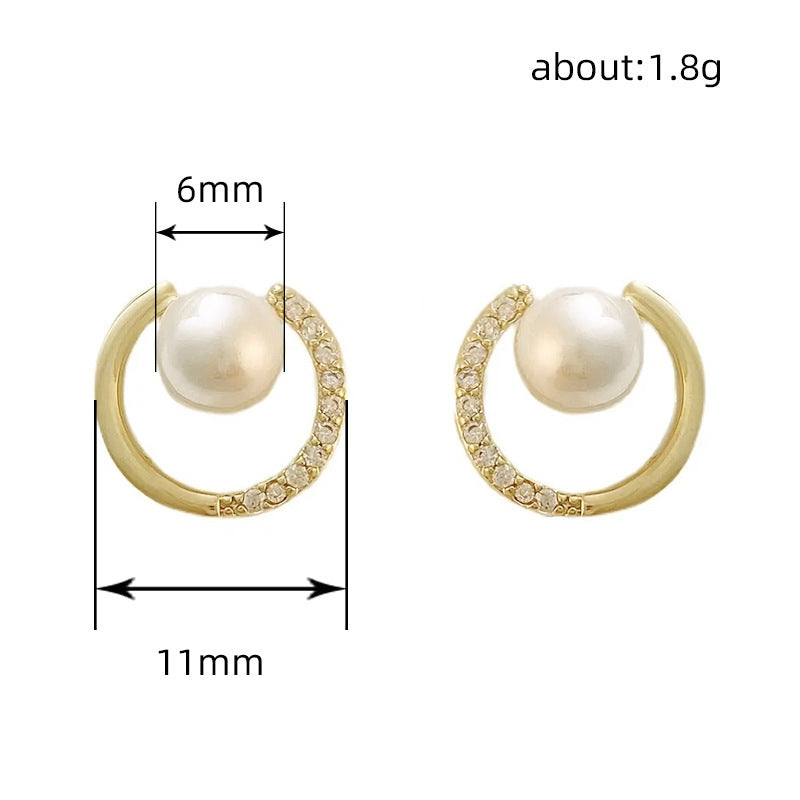 Romantic Pearl Earring for Special Moments