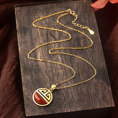 Beautiful Gold Necklace with Unique Style