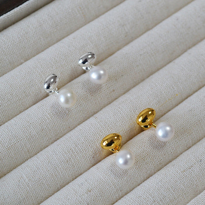 Beautiful Gold Earring with Unique Style