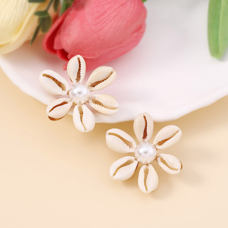 Delicate Artisan Pearl Earring