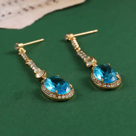 Classic Earring with Timeless Appeal