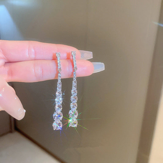 Elegant Earring for Every Occasion