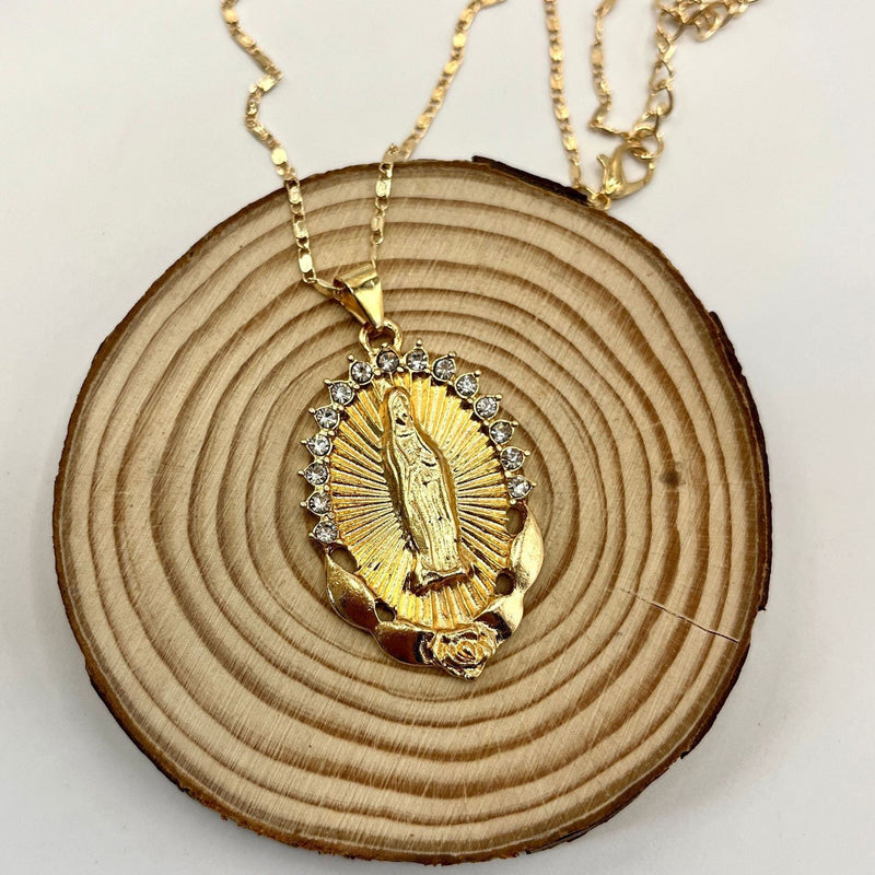 Charming Necklace for Any Occasion