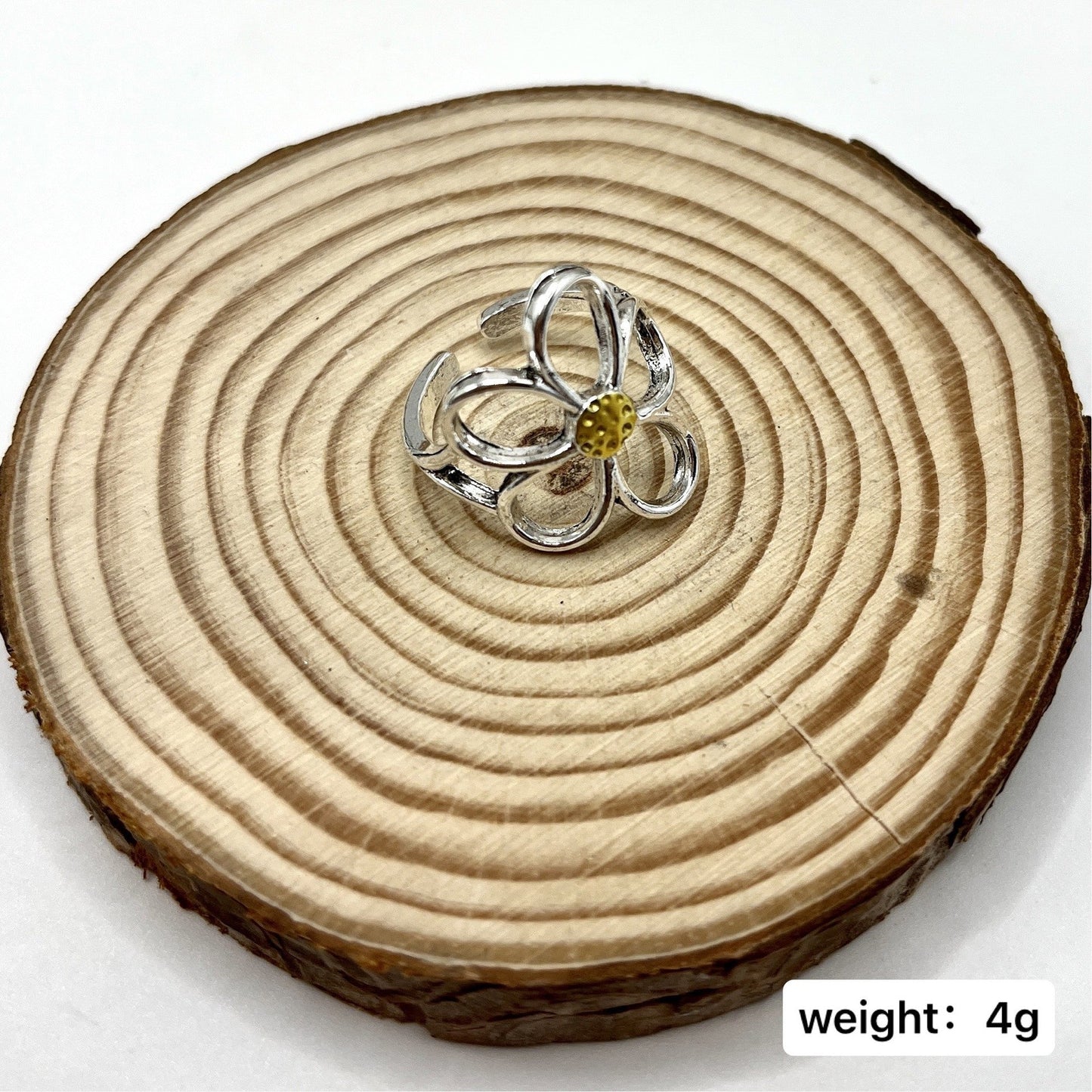 Beautiful Ring with Unique Style