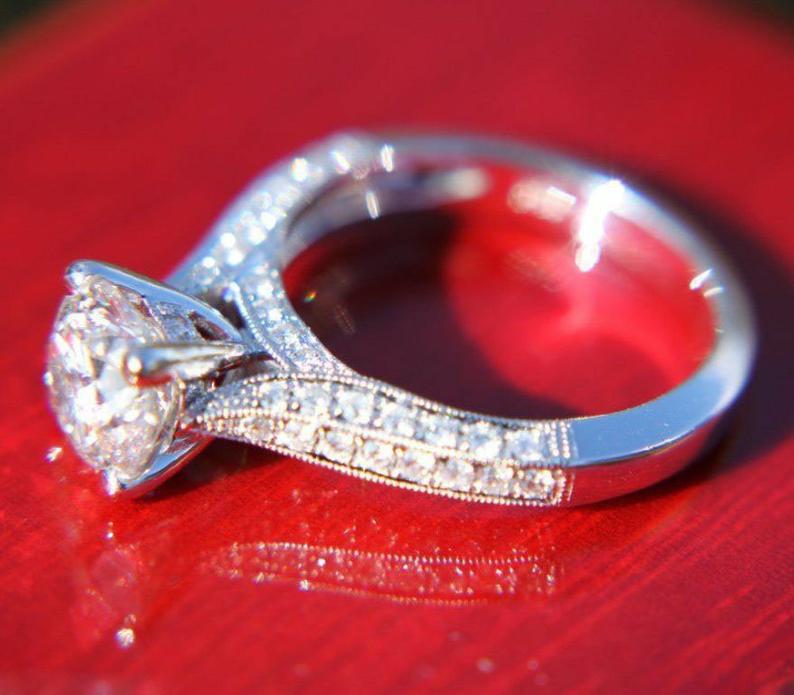 Elegant Ring for Every Occasion