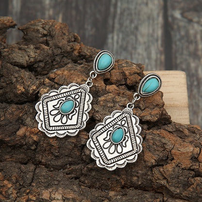 Elegant Earring for Every Occasion