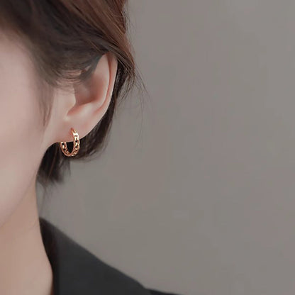 Beautiful Gold Earring with Unique Style