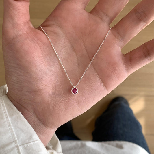 Classic Necklace with Timeless Appeal
