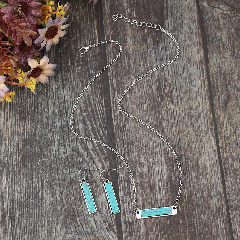 Stunning Necklace for Daily Wear