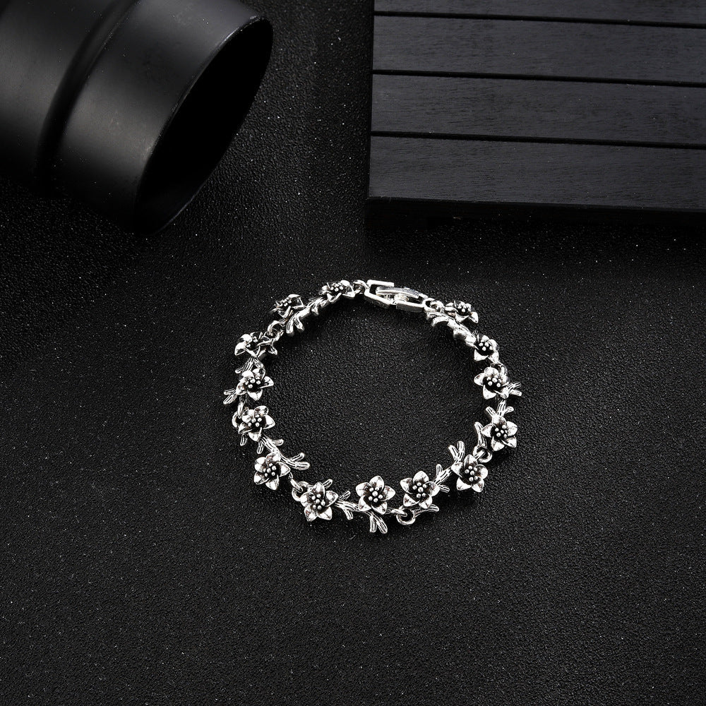 Classic Bracelet with Timeless Appeal