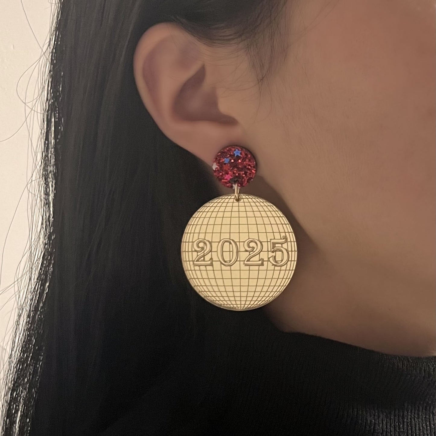Charming Earring for Any Occasion