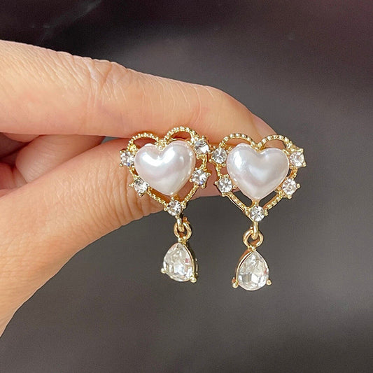 Stunning Earring for Daily Wear