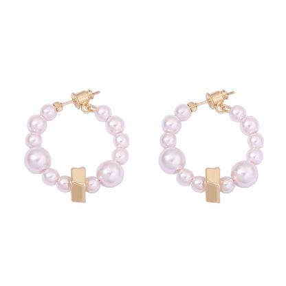 Romantic Pearl Earring for Special Moments