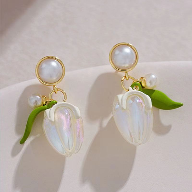 Beautiful Earring with Unique Style