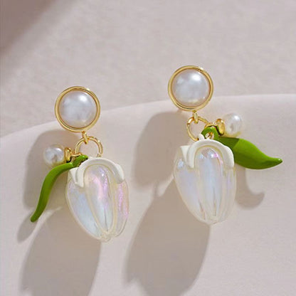 Beautiful Earring with Unique Style