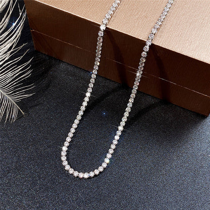 Beautiful Gold Necklace with Unique Style