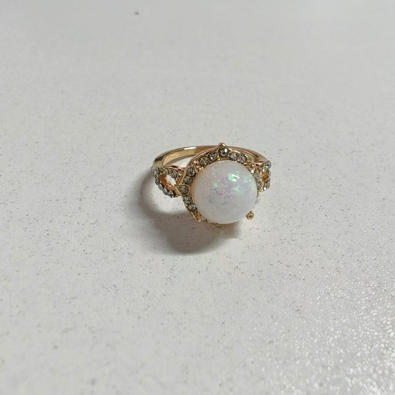 Elegant Ring for Every Occasion
