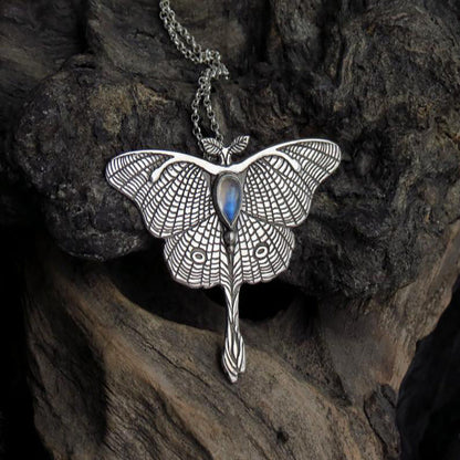 Classic Necklace with Timeless Appeal