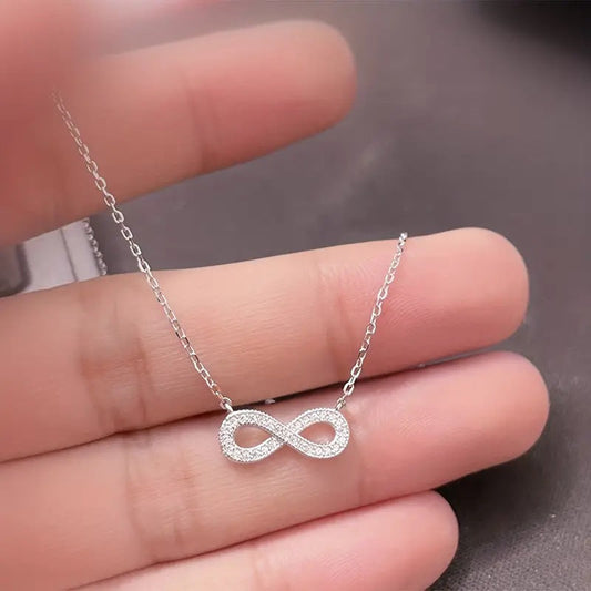 Stunning Necklace for Daily Wear