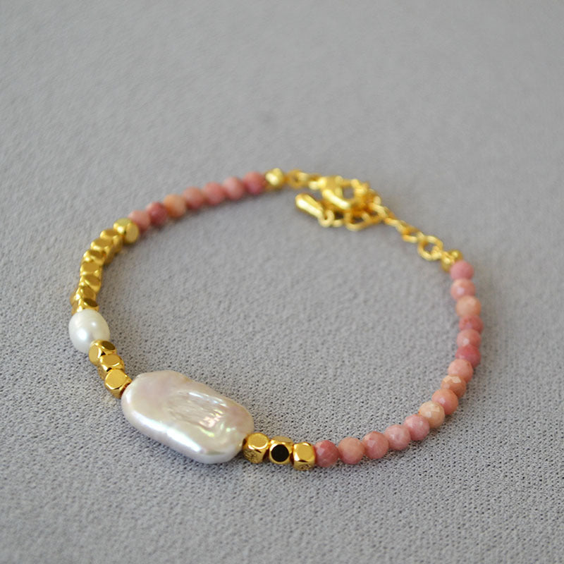 Stunning Pearl Necklace for Daily Wear