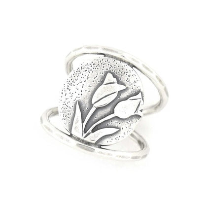 Romantic Silver Ring for Special Moments