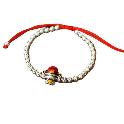Classic Silver Bracelet with Timeless Appeal