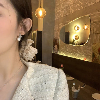 Classic Pearl Earring with Timeless Appeal