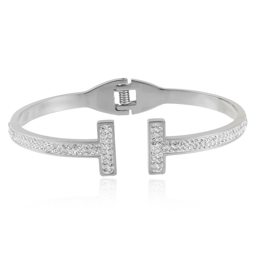 Classic Bracelet with Timeless Appeal