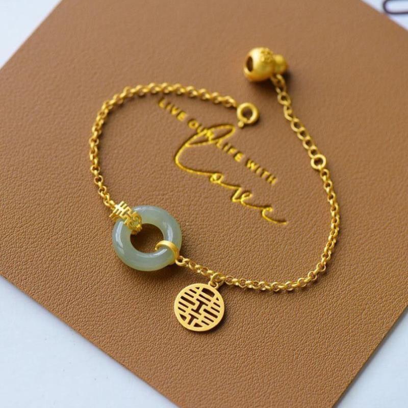 Beautiful Gold Bracelet with Unique Style