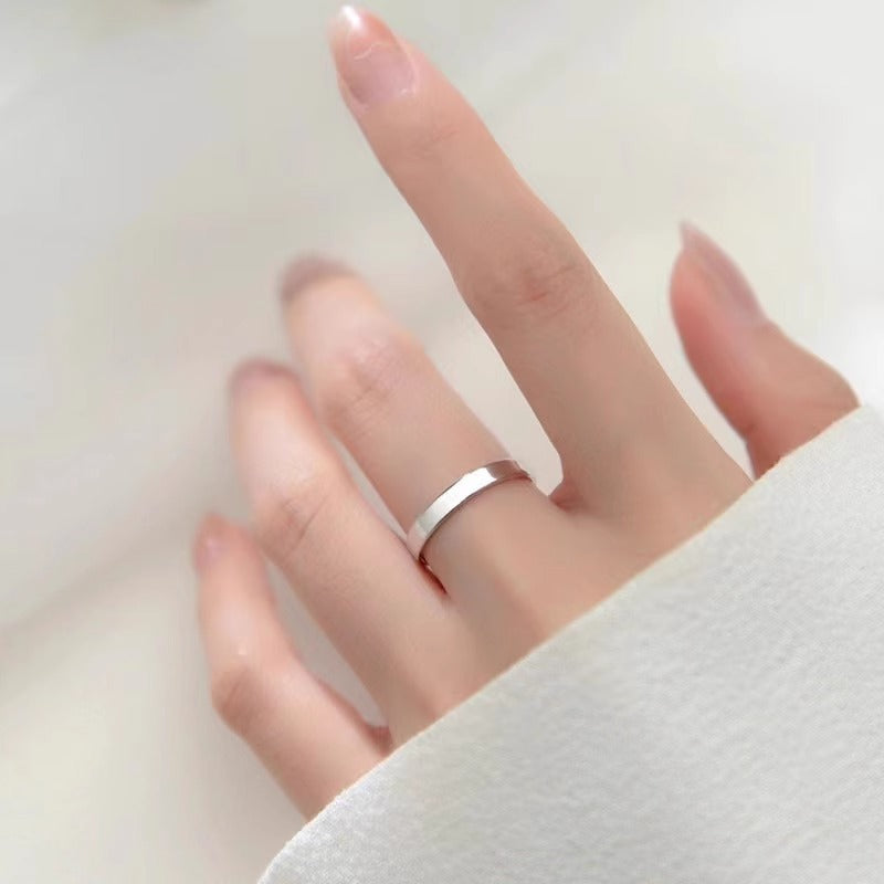 Charming Gold Ring for Any Occasion