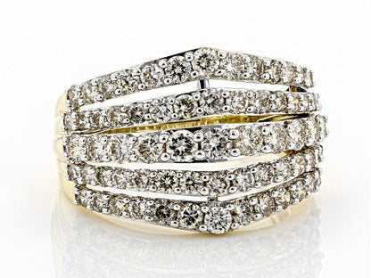 Romantic Gold Ring for Special Moments