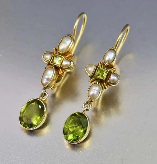 Charming Earring for Any Occasion